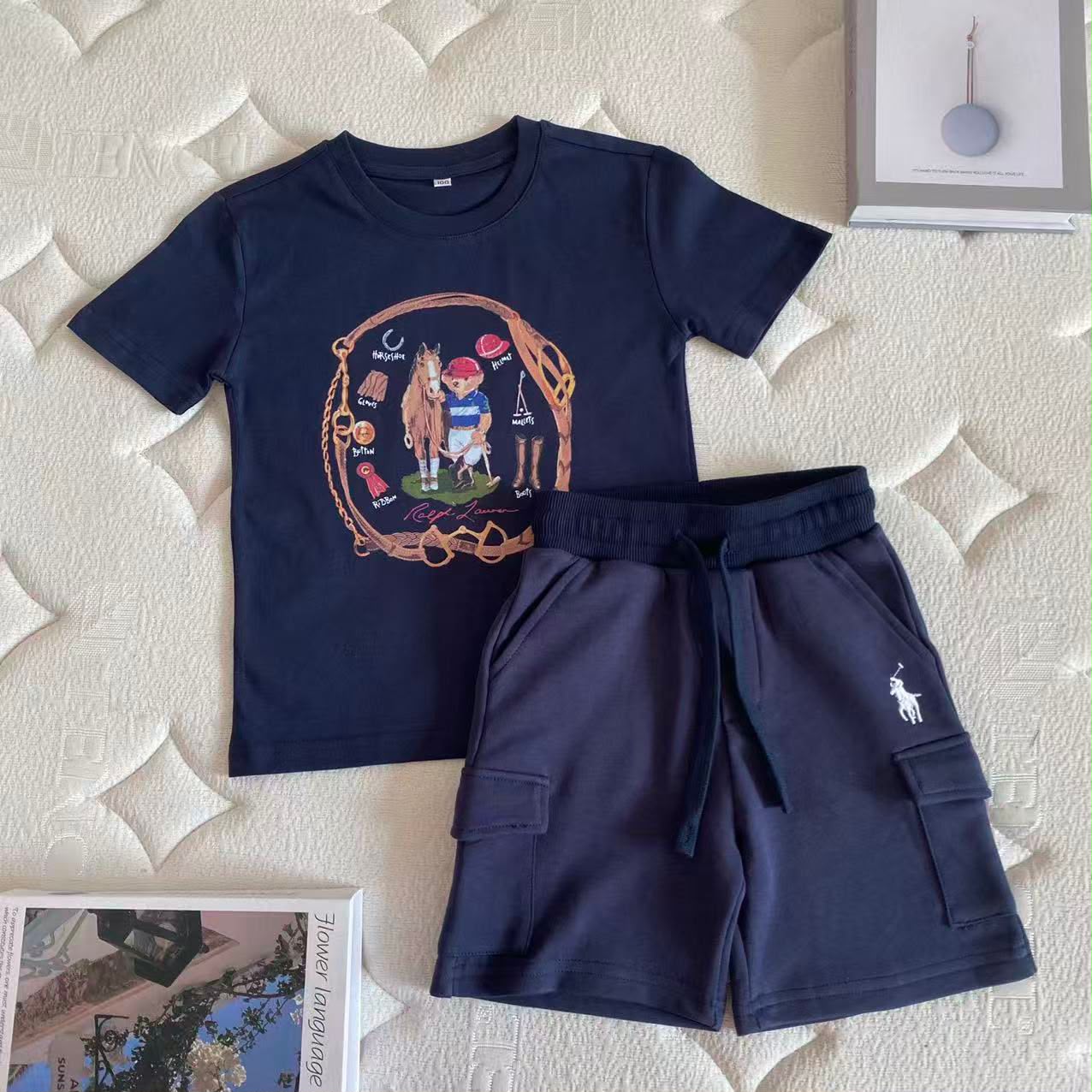 Kids clothes