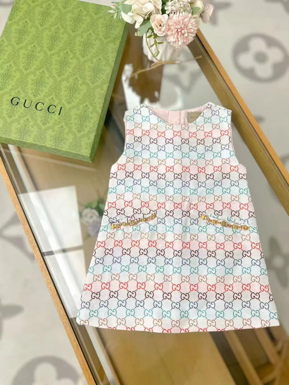 Kids clothes