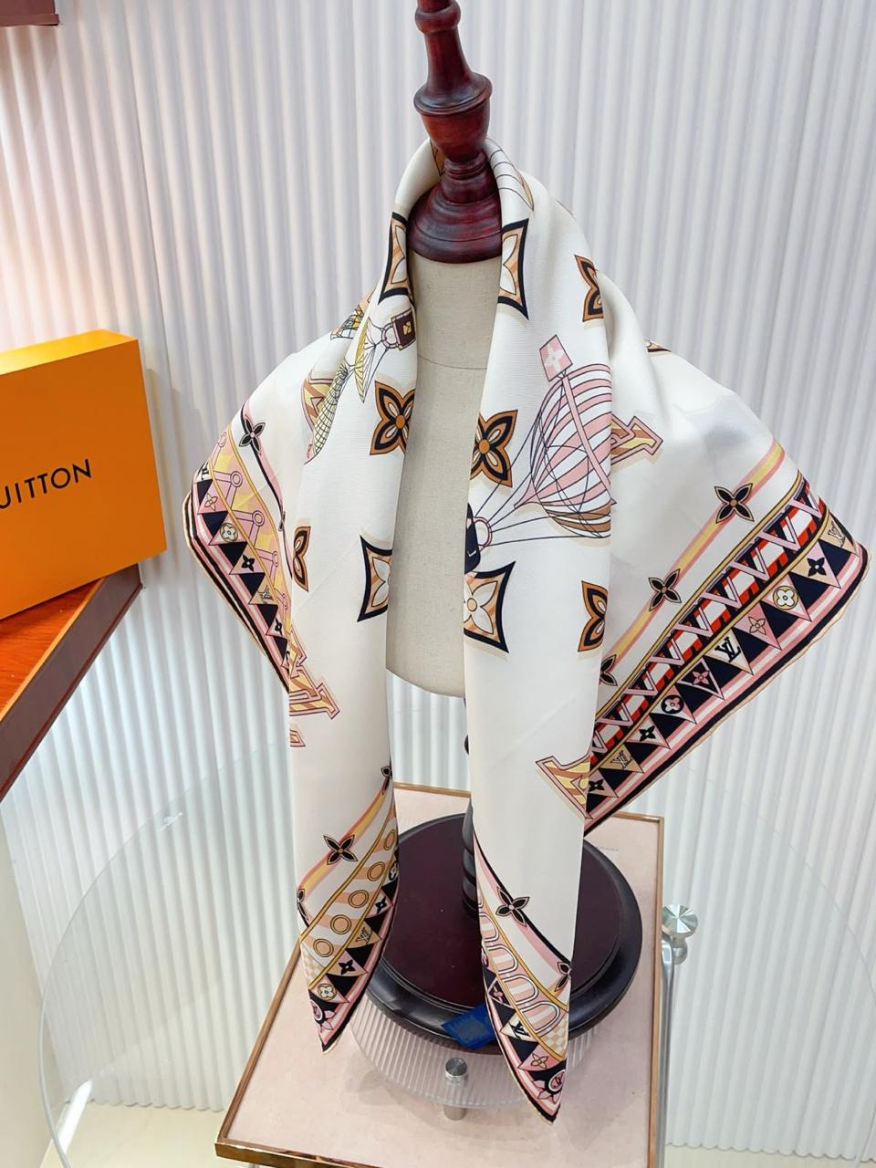 Scarf