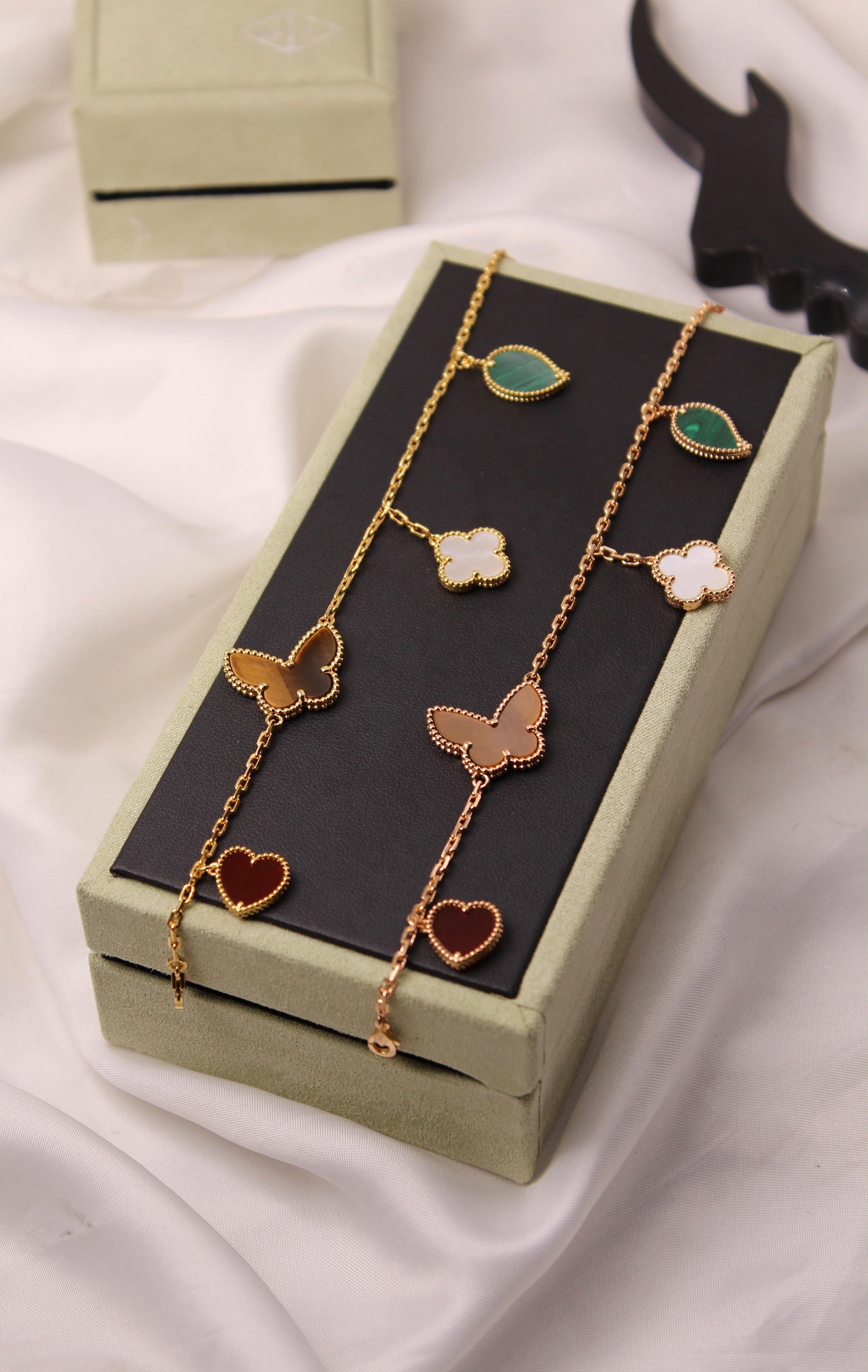 Van cleef jewelry