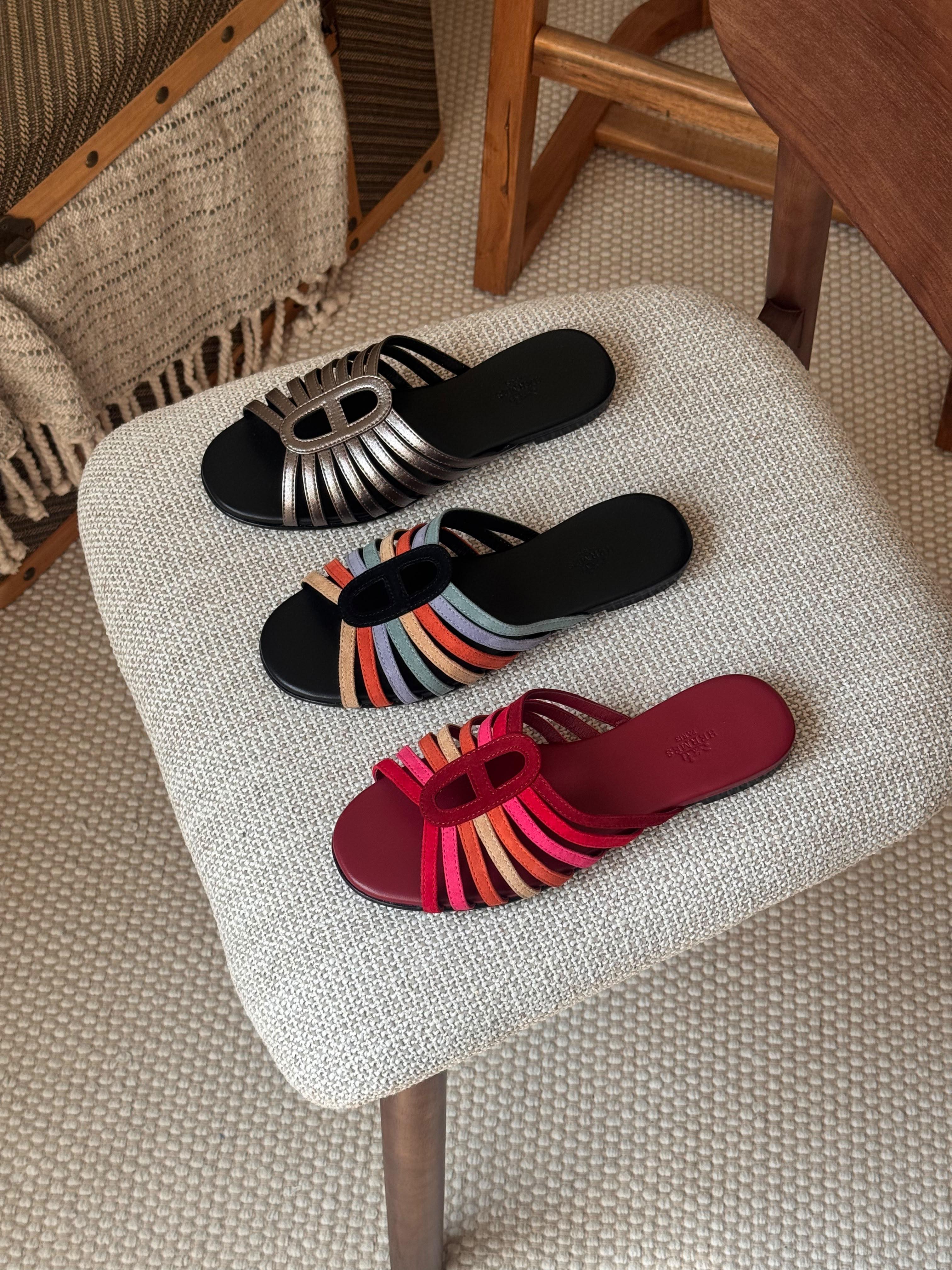Hermès slippers