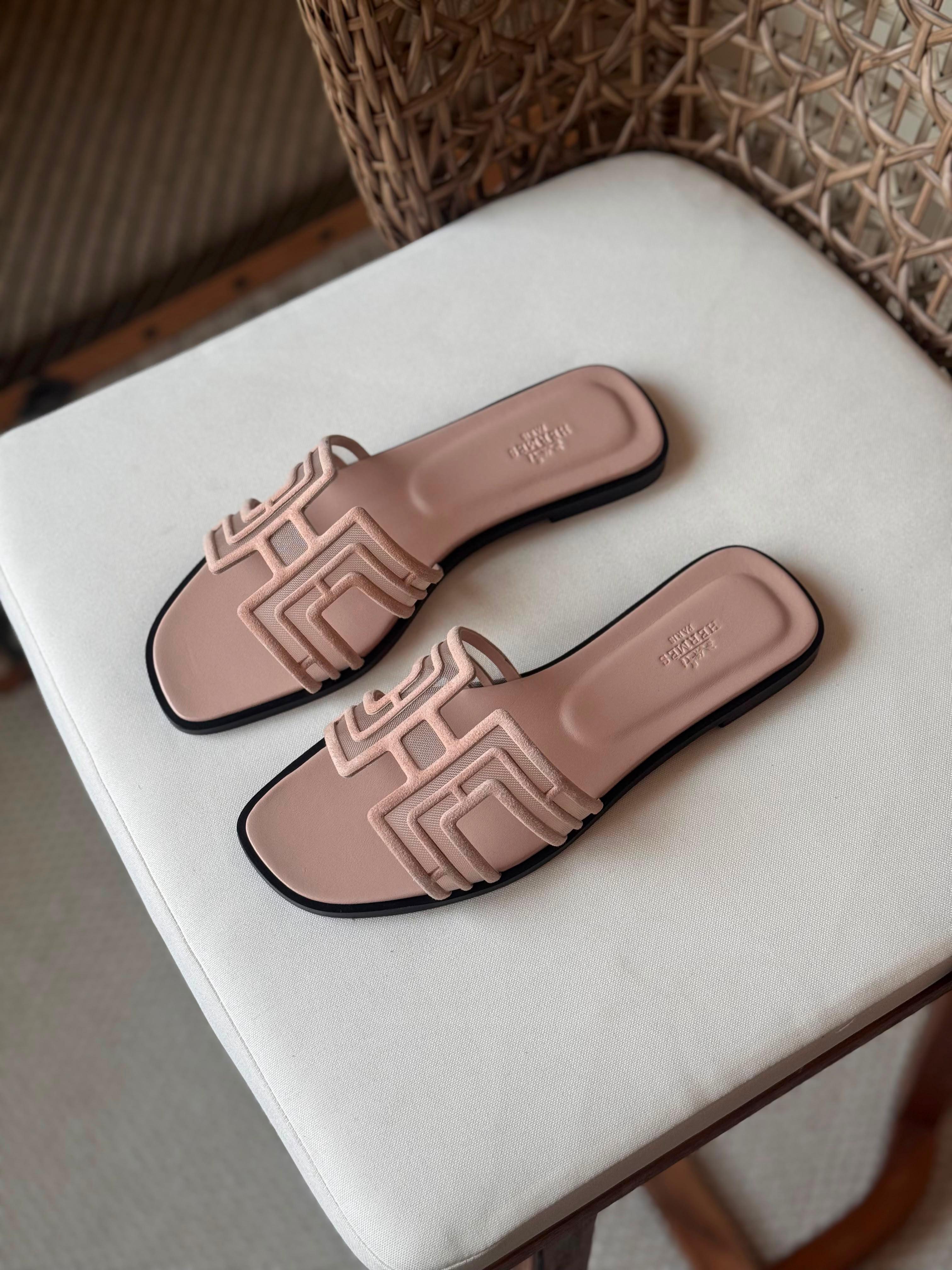 Hermes slippers