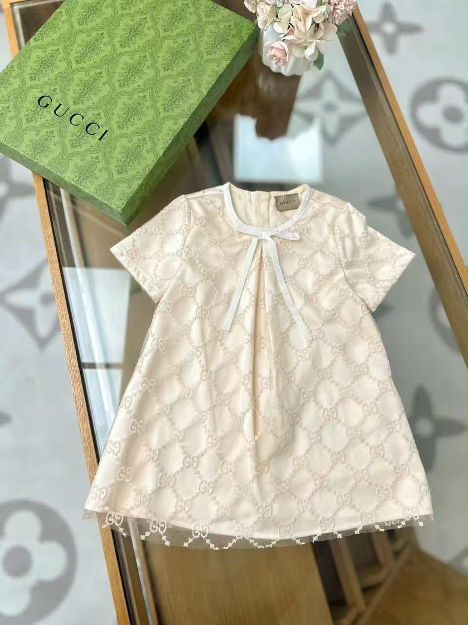 Kids clothes