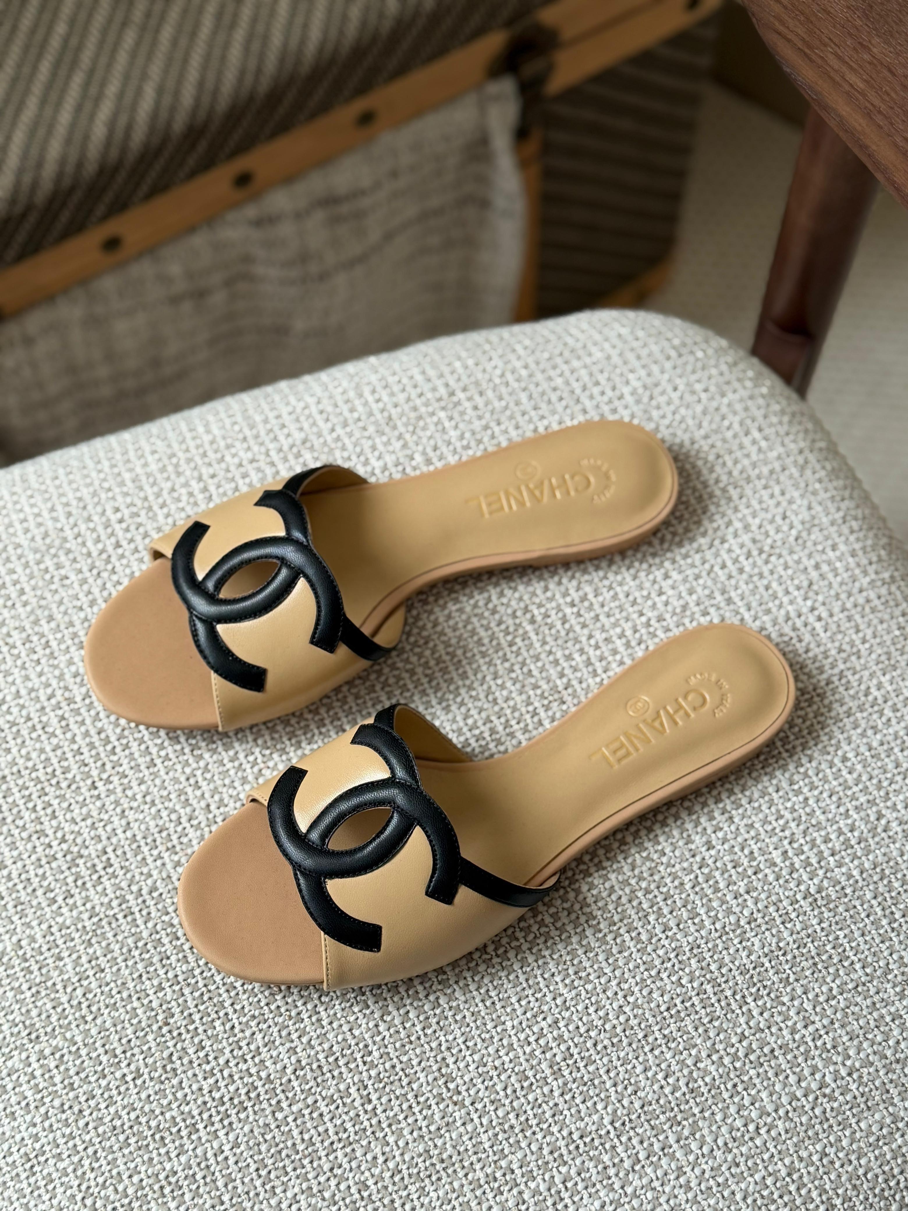 Chanel slippers