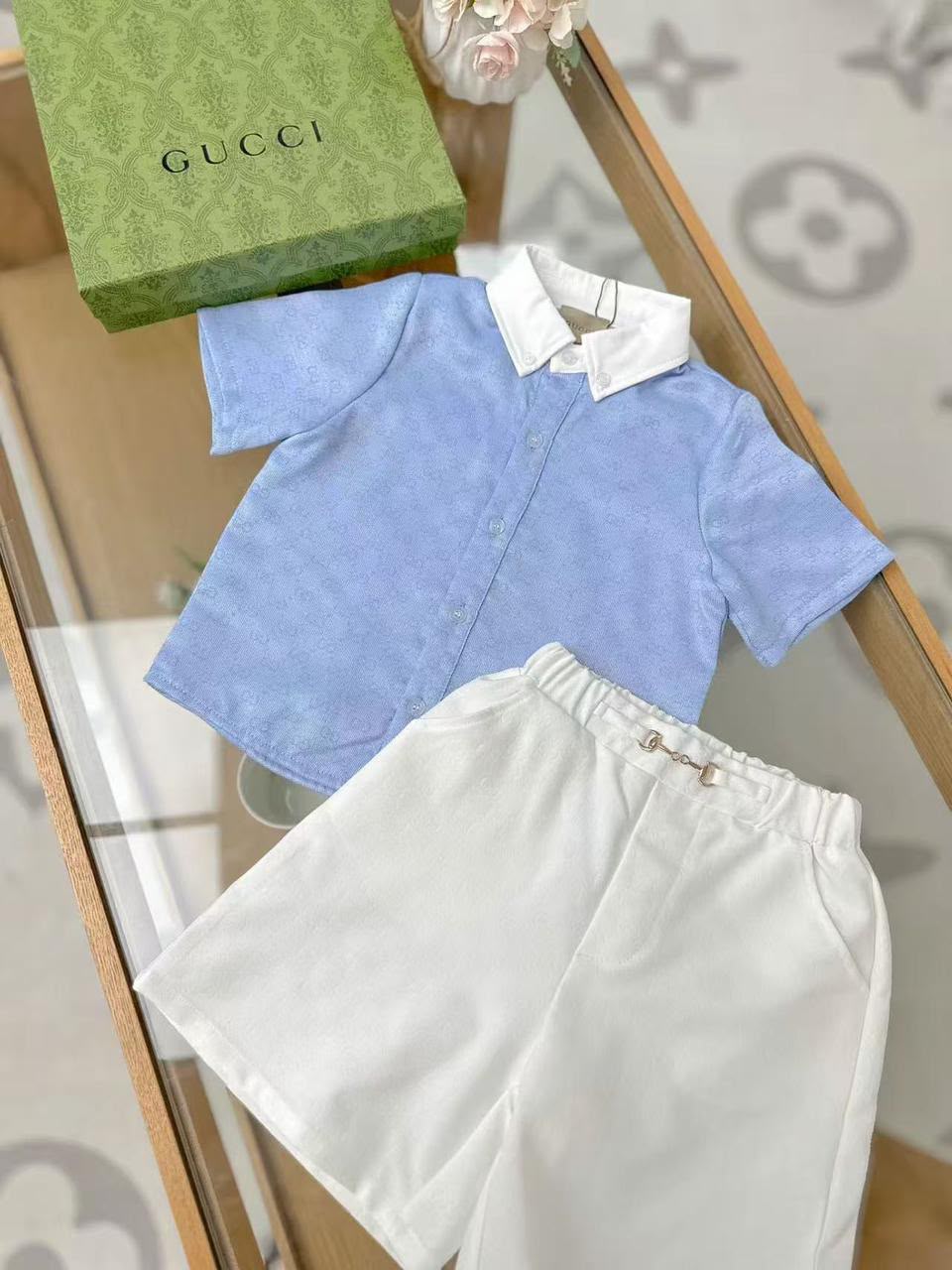 Kids clothes